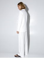  
Цвет: Молочный